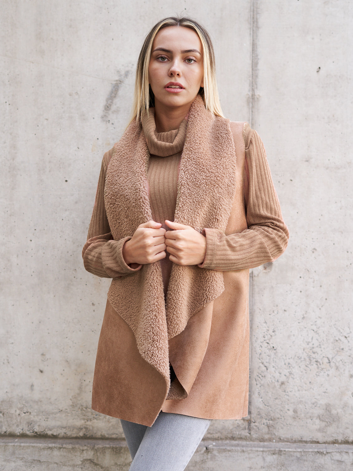 Chaqueta Divine Camel